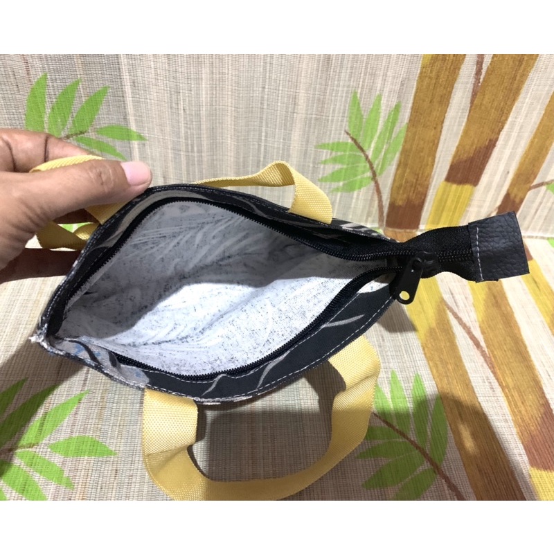 Tas kanvas imut bisban/pouch tenteng