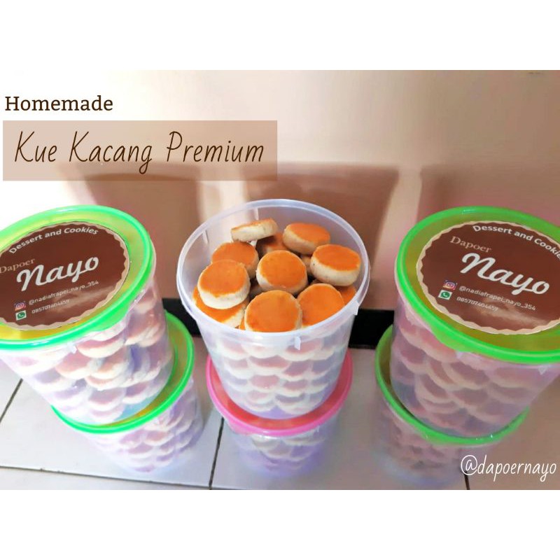 

Kue kacang premium