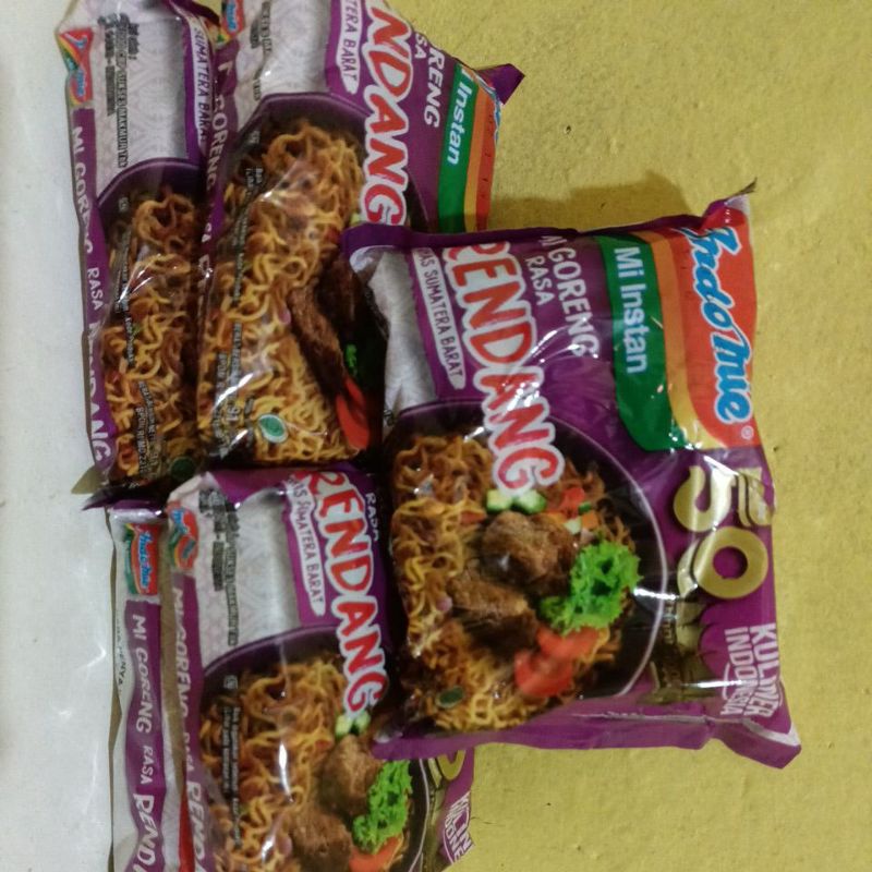 

Indomie goreng rasa rendang/91 g/isi 5pcs