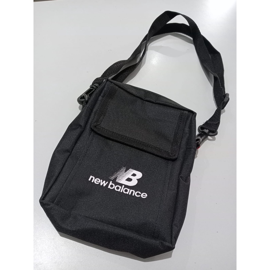 Tas Selempang New Balance Sling Bag Mini Murah Cocok dipakai Pria dan Wanita
