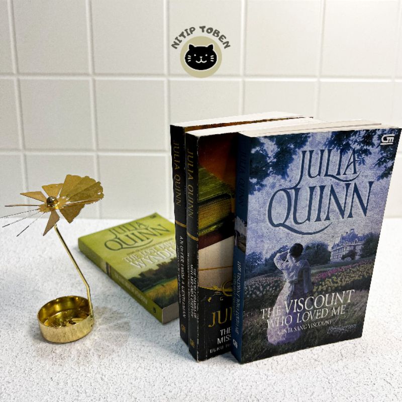 [ PRELOVED ] Novel / Buku by JULIA QUINN | The Secret Diaries Of Miss Miranda Cheever / An Offer Fro