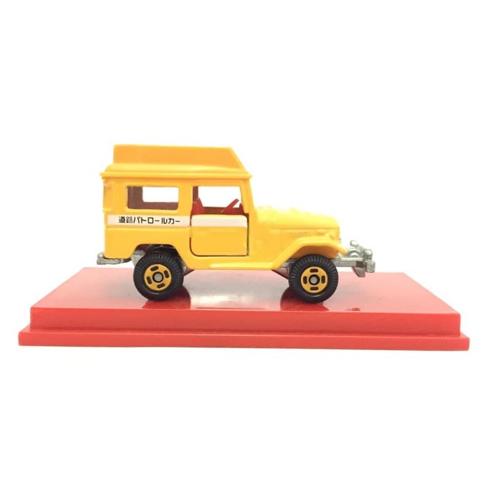 Tomica Toyota Land Cruiser M-04