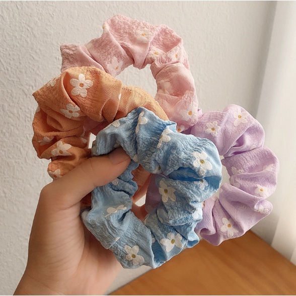 SCRUNCHIE IKAT RAMBUT WANITA KOREA KERUT AKSESORIS RAMBUT MOTIF BUNGA IMPORT AK53