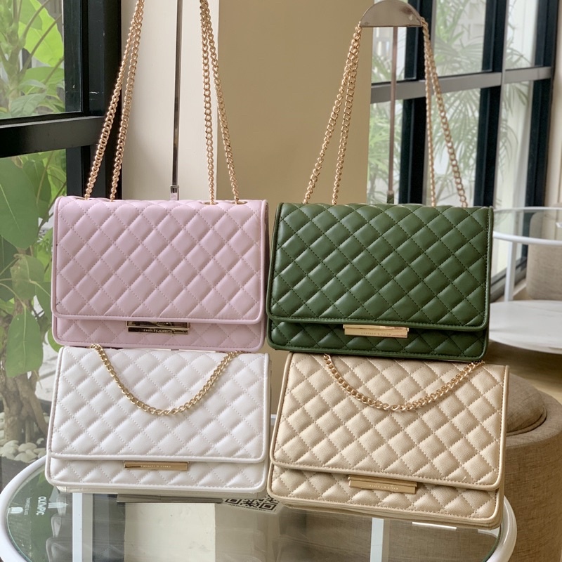 C Jessly Quilted Slingbag