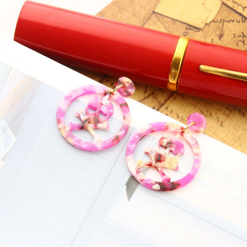 Siy Anting Tusuk Gantung Bahan Resin Desain Tengkorak Hollow Gaya Vintage Untuk Wanita