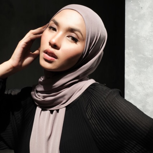 Allie Instan (Hijab Jersey Instan)