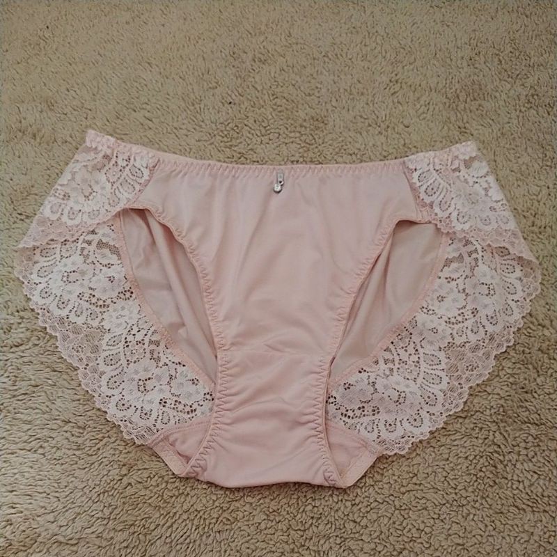 SALE  CUCI GUDANG  CD/PANTY WACOAL, CUTTING LABEL, NEW, ORIGINAL