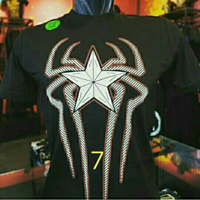 Kaos Superhero Baymax Glow in The Dark