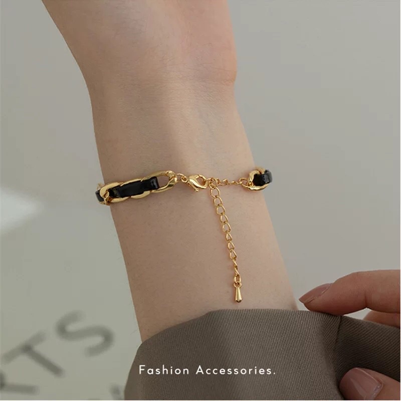 Gelang Titanium Black Kombinasi Gold Vintage Trending Fashion Style