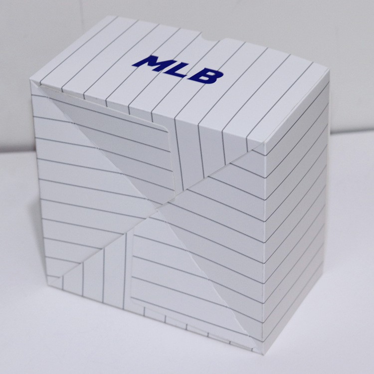 Kotak/Paperbag Hadiah Topi Logo Full