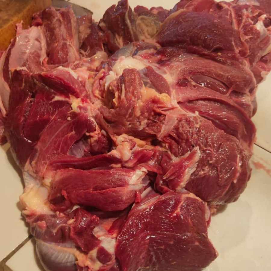 

JUAL DAGING KAMBING LOKAL SEGAR 500GR