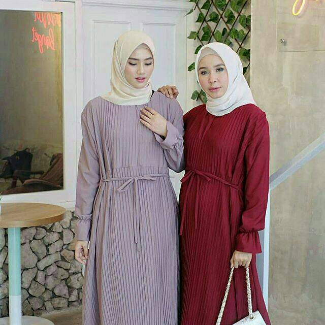 Ara Plisket Dress