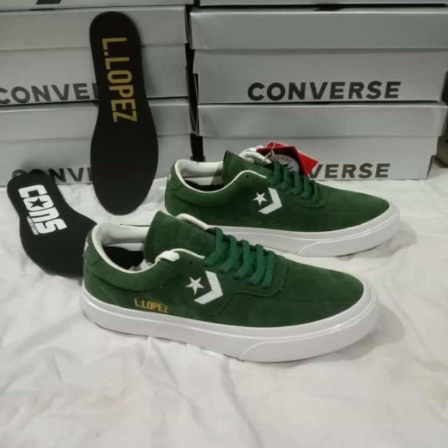 SEPATU CONVERSE LOUIS LOPES - LIMITED EDITION