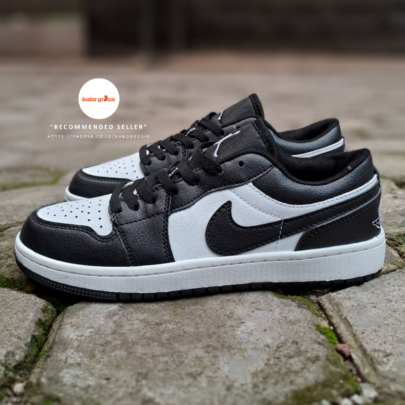 PROMO Sneakers Import Nike Air Jordan 1 Low Black White | Sepatu Basket TOP Premium Quality Harga Murah