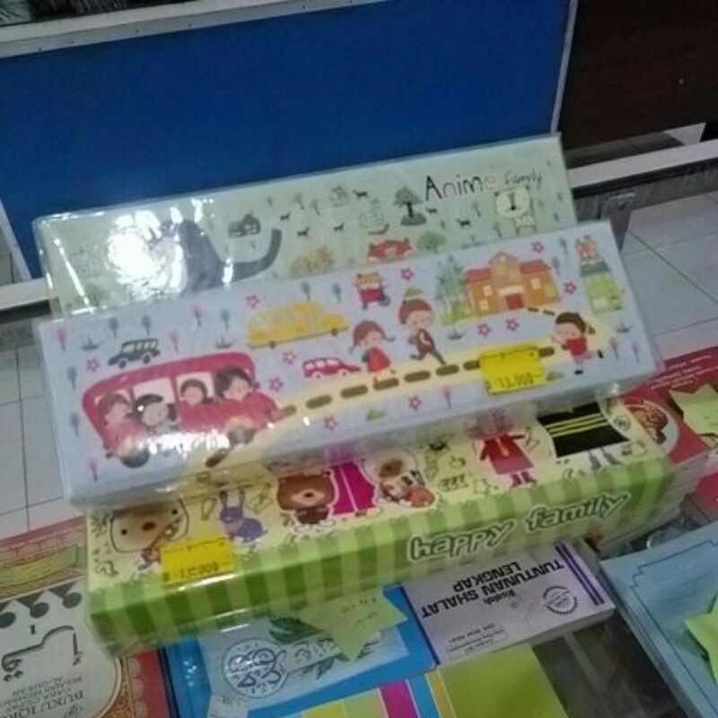 

Tempat Pensil Magnet Kiky kecil