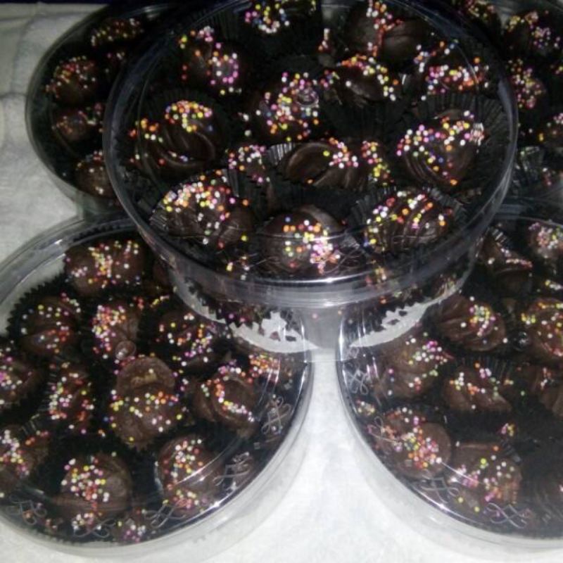 

Kue kering coklat