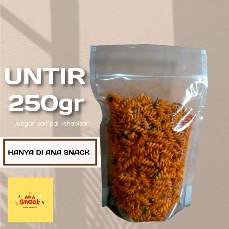 

ANASNACK MAKARONI UNTIR 250 GR CEMILAN GURIH PEDAS ENAK DAUN JERUK