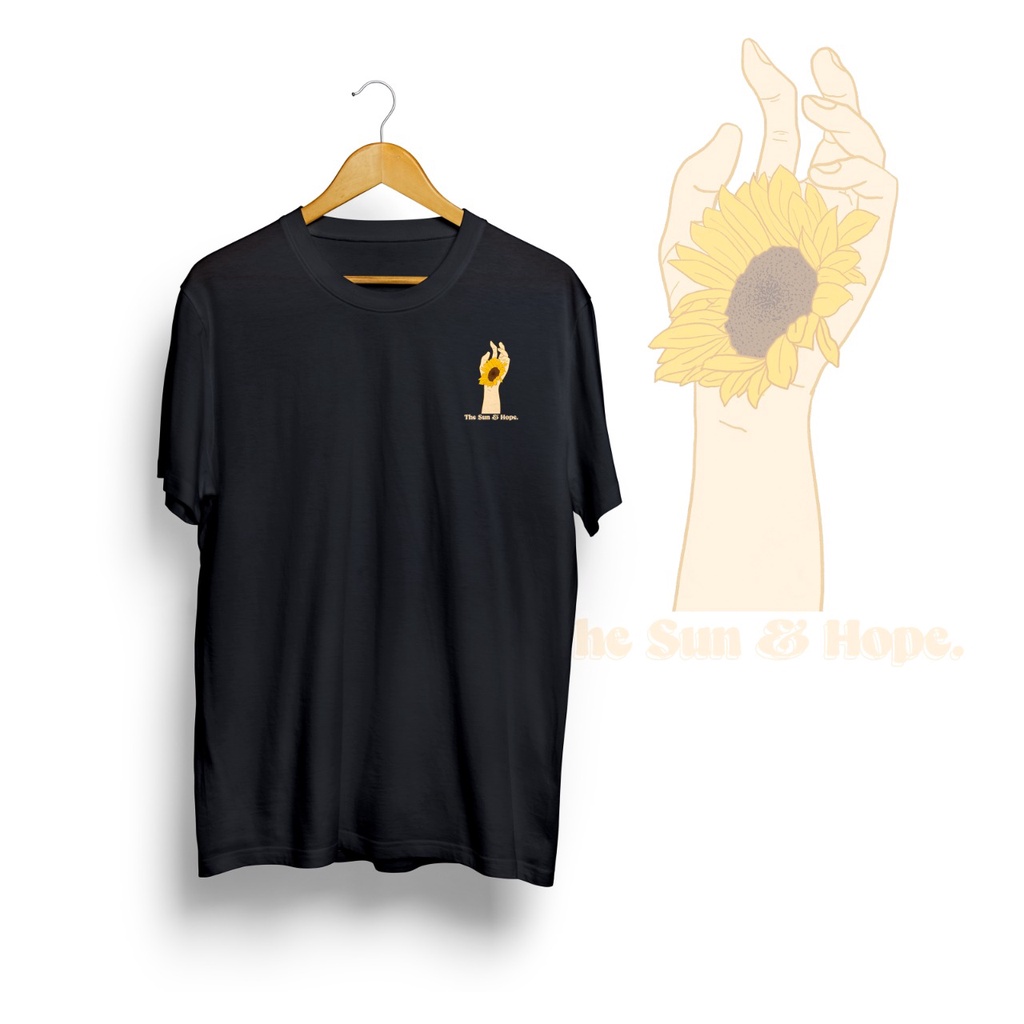 KAOS OVERSIZE THE SUN AND HOPE T-SHIRT