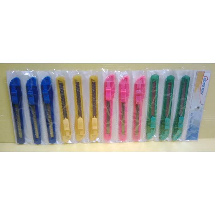 

Terlaris Cutter Kecil Murah (Renceng 12 Pcs) Elegan