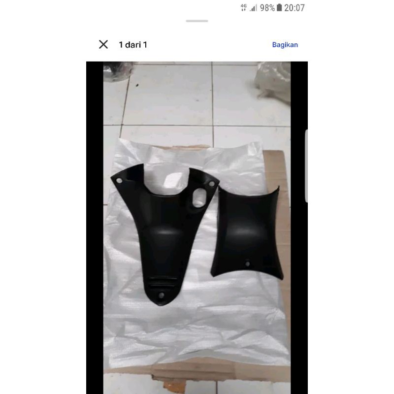 Cover Sayap Tengah / Leksil Tengah / Leksil Kunci Atas Bawah Supra X 125