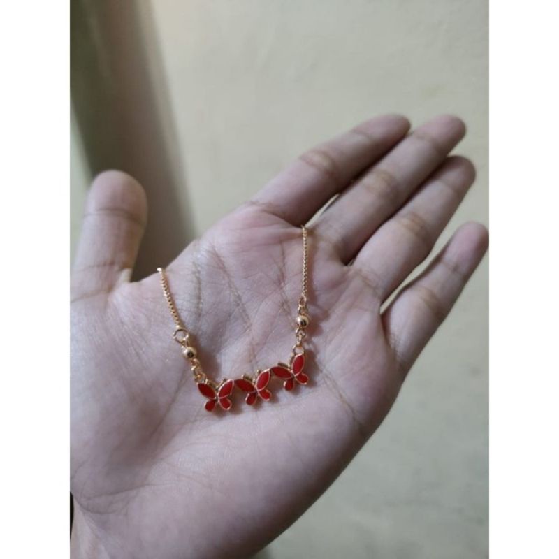 KALUNG ANAK KUPU-KUPU MERAH CANTIK