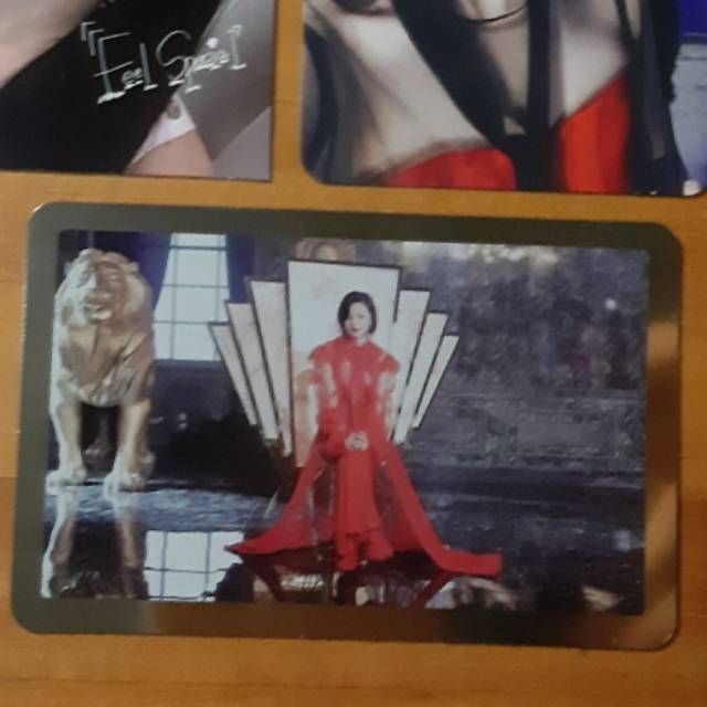 JEONGYEON GOLD PC FEEL SPECIAL