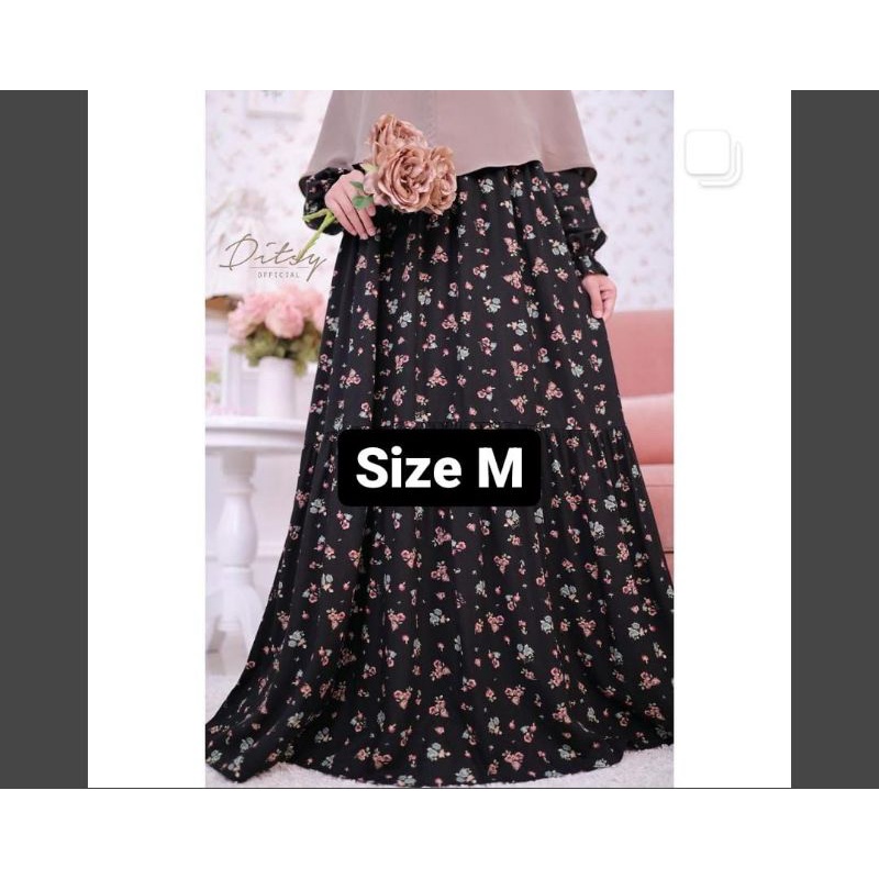 Cirilla Black NG size M ditsy official