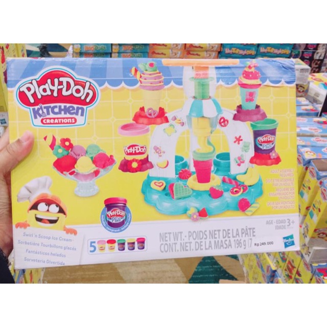 PLAY DOH SWIRL & SCOOP ICE CREAM