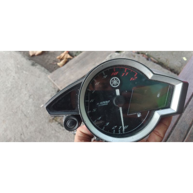 spidometer yamaha new vixion lama