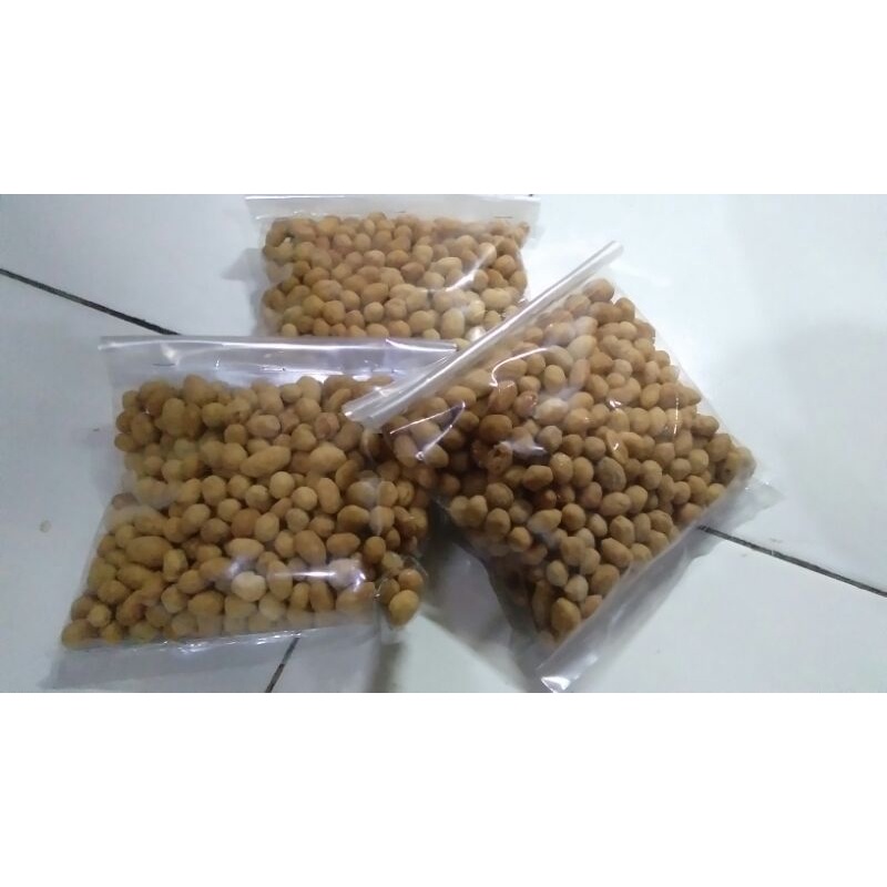 

Kacang Telur 250 Gram