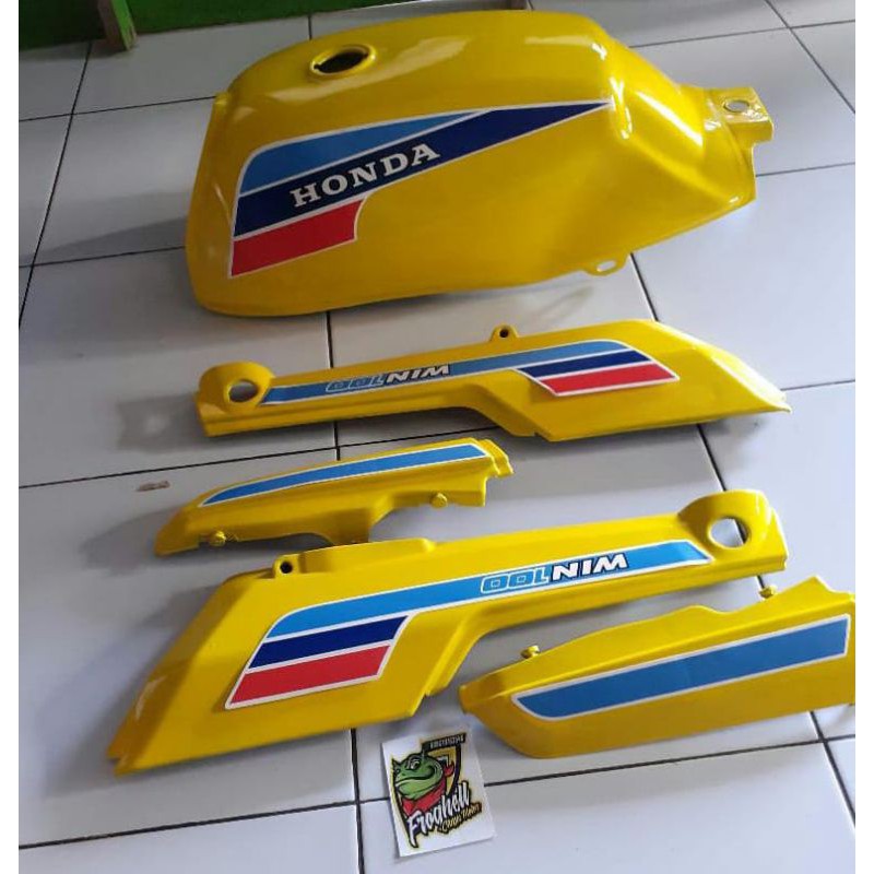 TANGKI SET BODY HONDA WIN 100 BODI HONDA WIN 100.