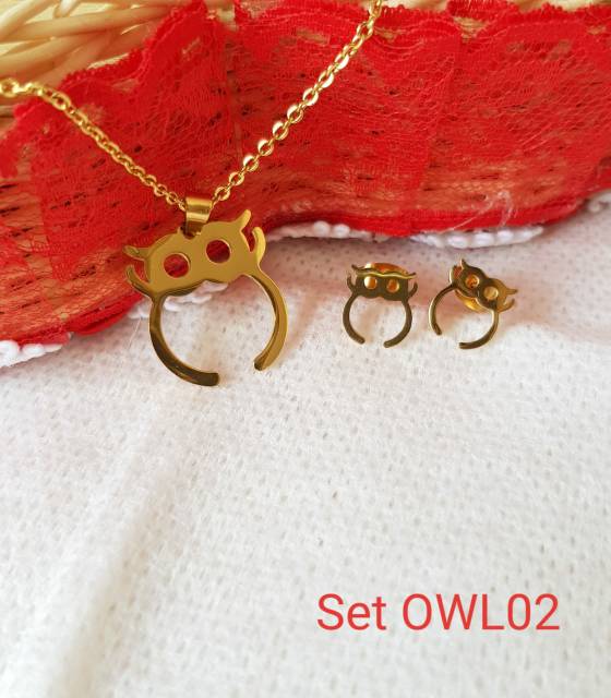 SET Kalung &amp; Anting Owl Titanium Gold Antikarat Selamanya SG03