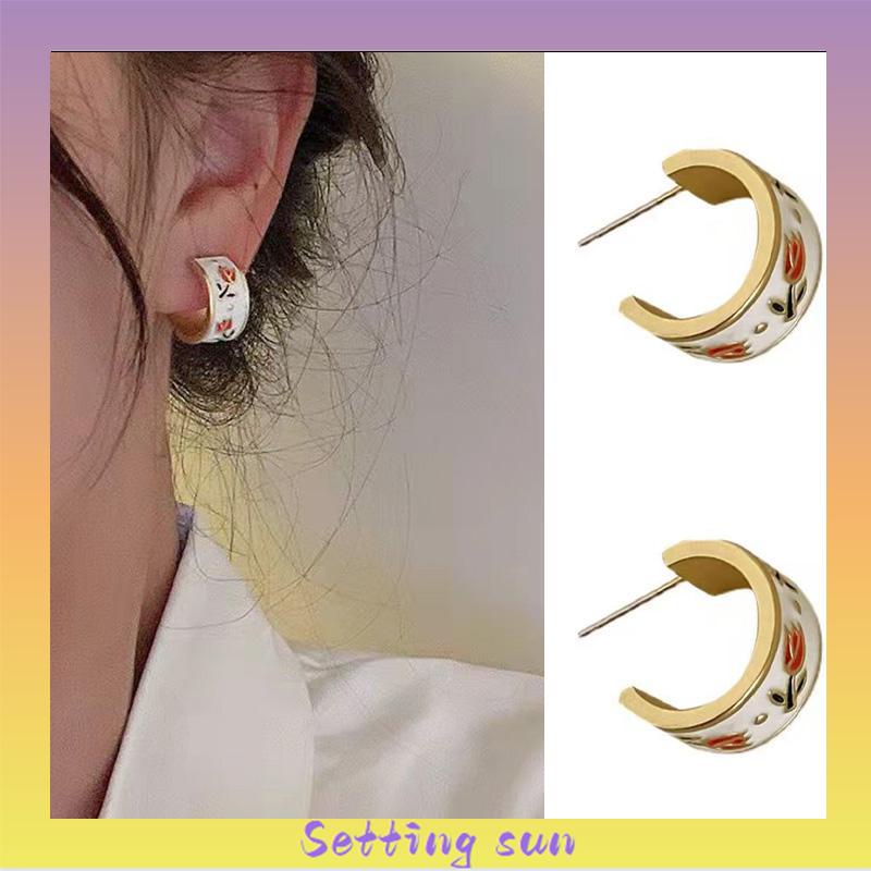 Retro Musim Semi Tulip Lingkaran C Cincin Gaya Hong Kong s925 Sterling Silver Stud Earrings TN