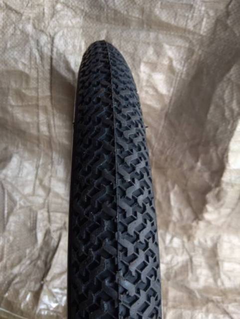 Ban luar sepeda 20 x 1.75 swallow deli tire list putih
