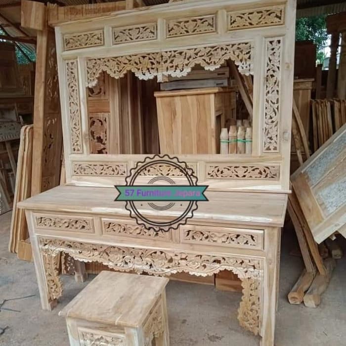 Figura/ meja rias ukir motif gebyok kayu jati mentahan