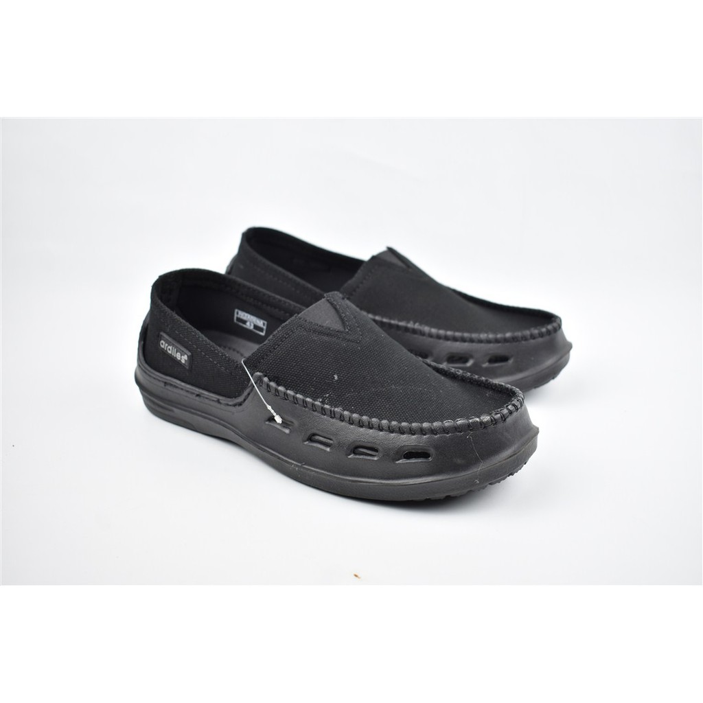 Sepatu Slip On Pria ARDILES PASADENA (39-43)