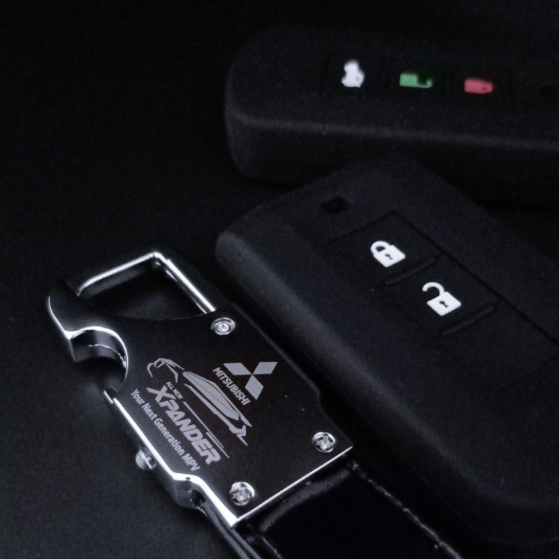 Gantungan kunci kulit Mobil MITSHUBISHI XPANDER  premium