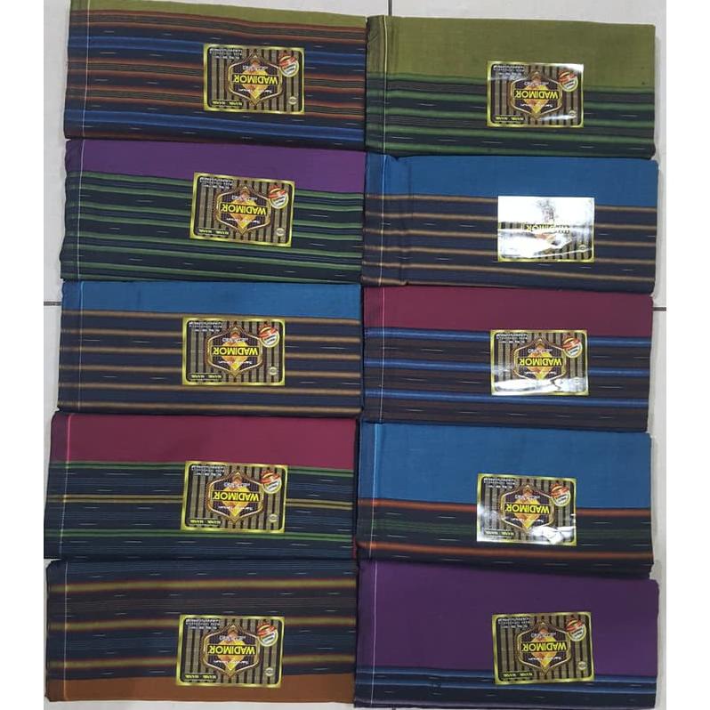 Sarung Wadimor Motif Manik Manik