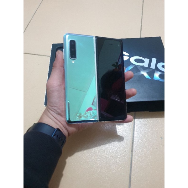 Samsung Galaxy Z Fold 12/512GB resmi sein