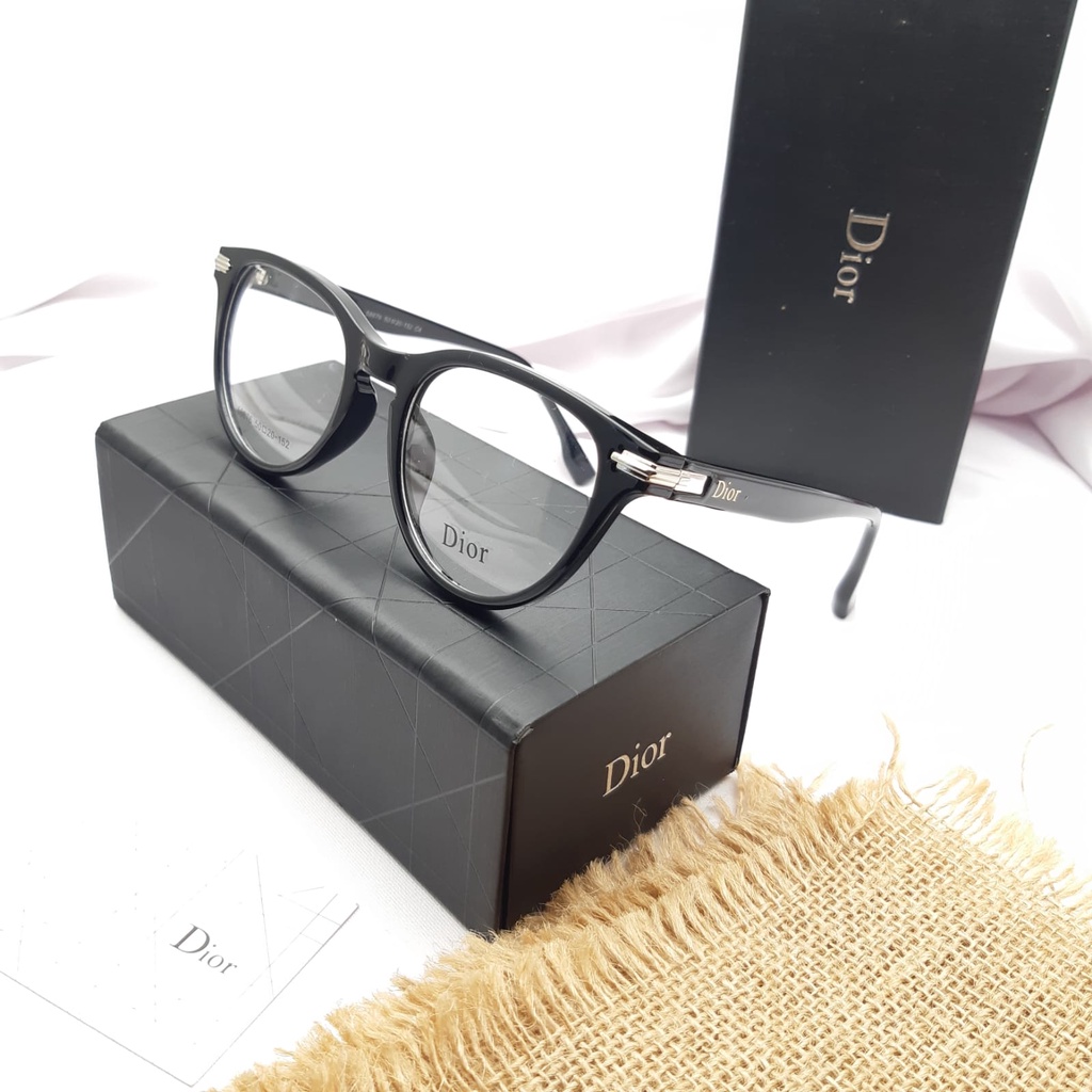 FRAME KACAMATA WANITA TERBARU Dior  D8876