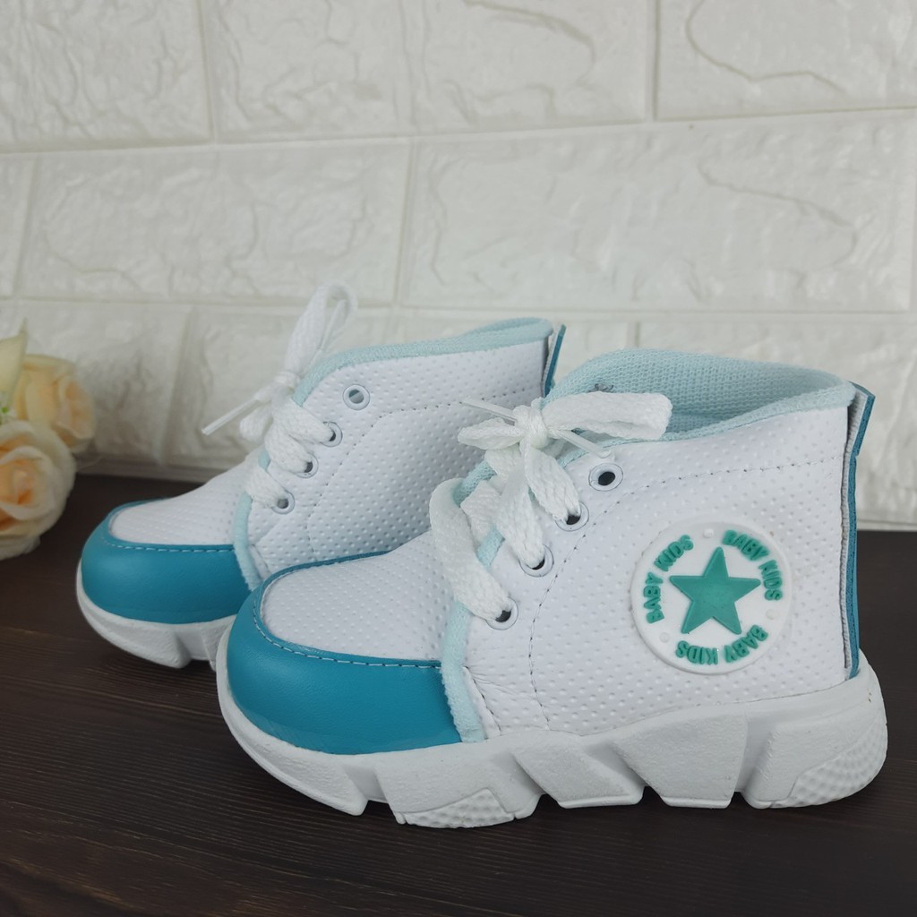 [TAMAN SEPATUKU] SEPATU TRENDY MURAH BOOTS TOSCA TALI 1 2 3 TAHUN FAX12