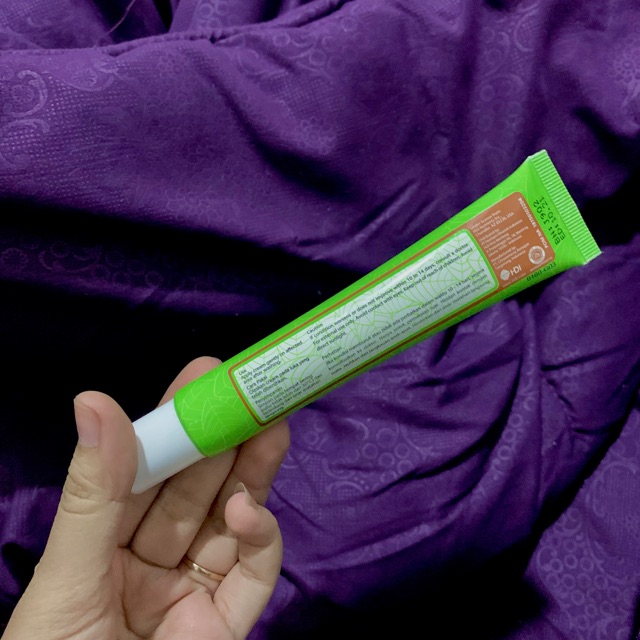 Totol jerawat / bruntusan