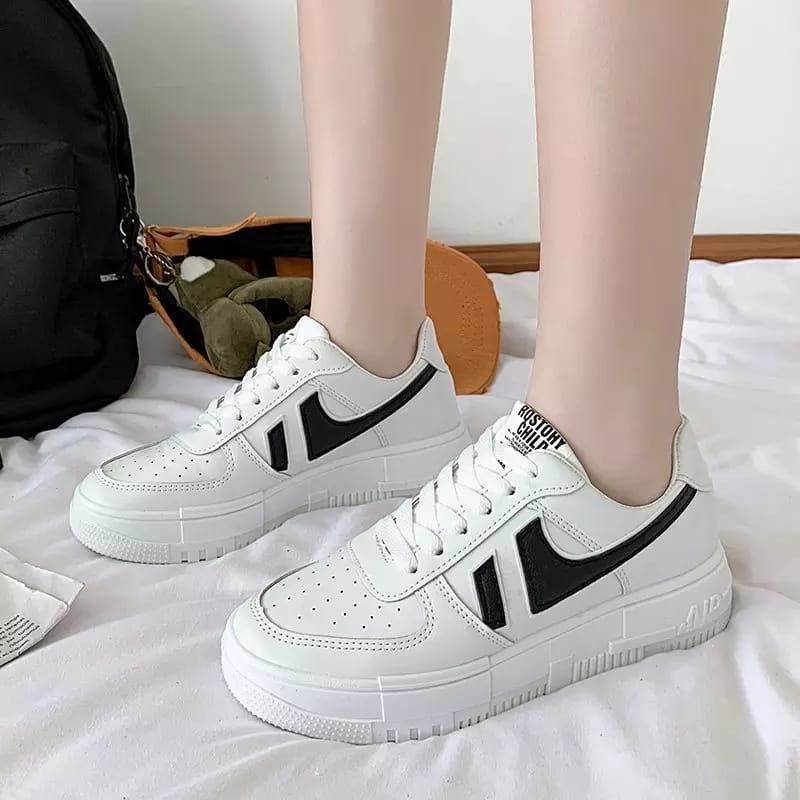 Sepatu Wanita Sneakers Shoes Air03 ✓