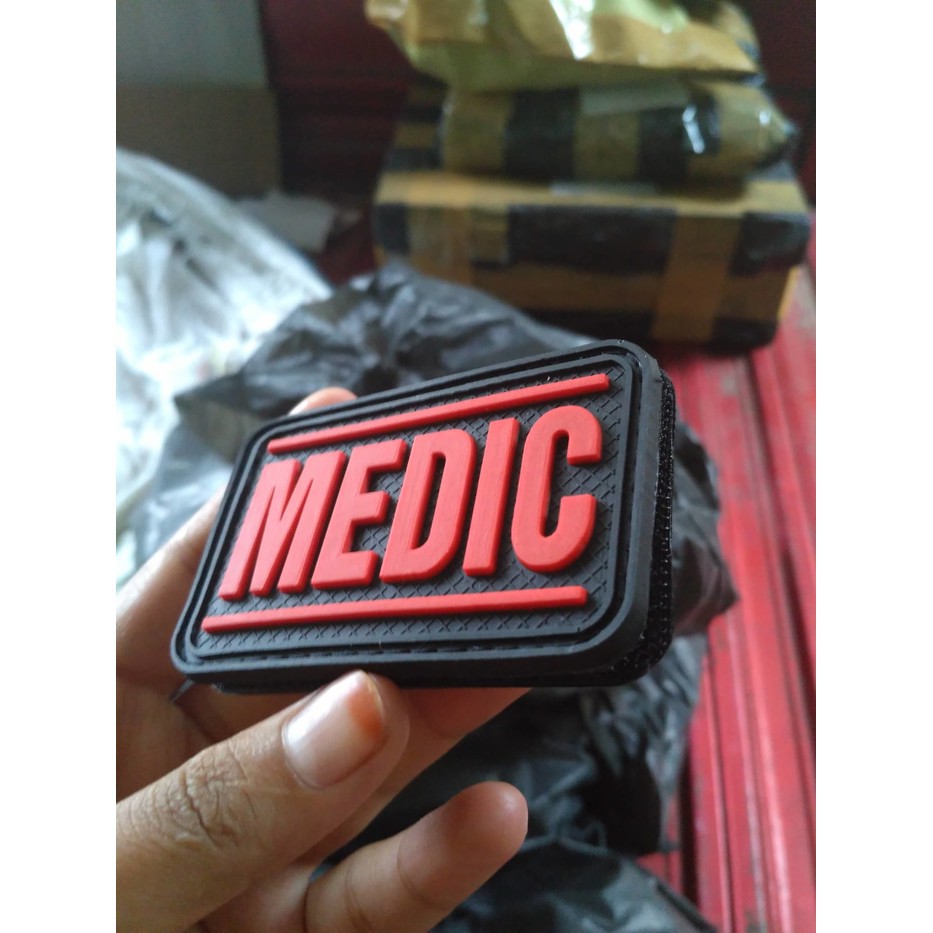 

RUBBERpatch rubber perekat karet MEDIC