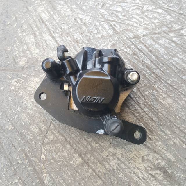 Original Master kaliper depan kiri Nissin Scoopy FI / Scoopy Esp Rem cakram caliper kepala babi