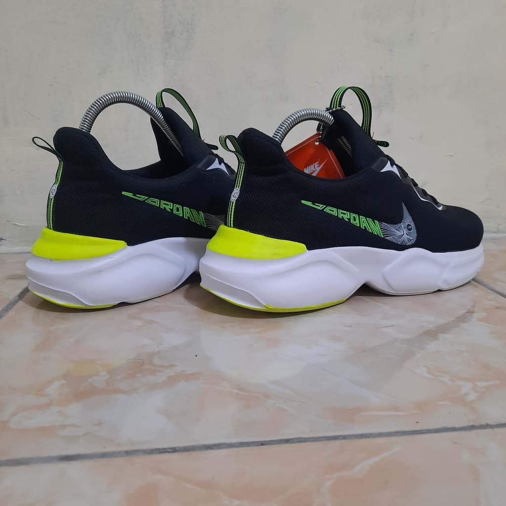 promo,,, Nike_ jordan sol warna [hitam stabilo]-sepatu pria impor model terbaru-casual slip on