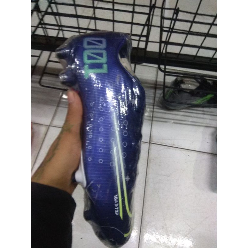 SEPATU BOLA NIKE VAPOR 13 ACADEMY MDS FG BLUE VOID/BARELY VOLD/WHITE