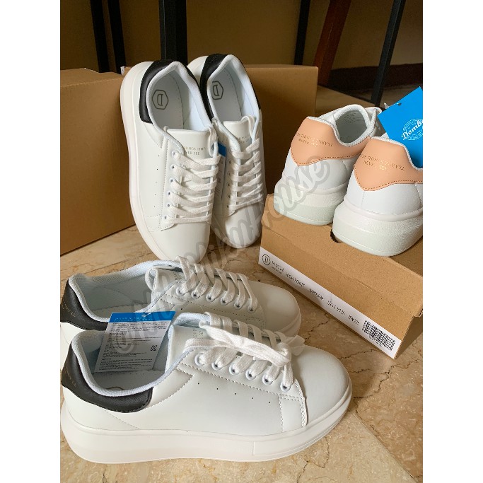 OFFICIAL DOMBA SHOES BTS JUNGKOOK KOREA SEPATU BLACKPINK SNEAKERS HIGH POINT WHITE BLACK HITAM PUTIH