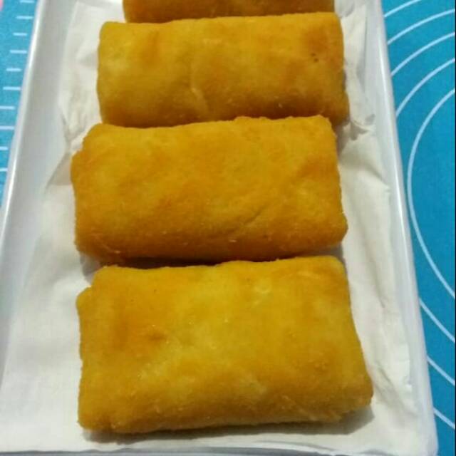 

Risol beef mayo / rogut ayam