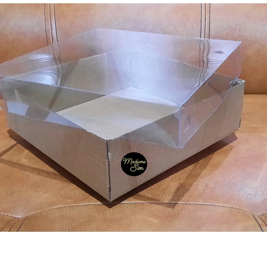 

Model baru - BOX MIKA - DUS KUE - KOTAK - KARDUS 22 x 22 x 7 CM ISI 10 PCS